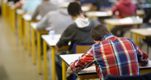Ημερομηνίες Εξετάσεων – Οδηγίες Εγγραφών ESB 2017